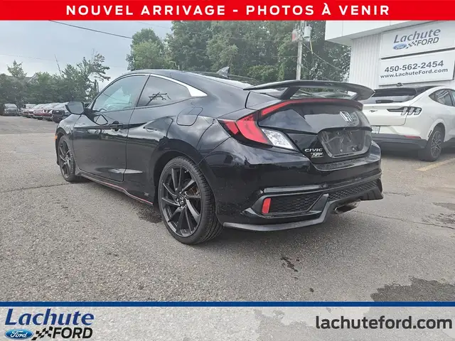 Honda Civic 2018 — photo 7