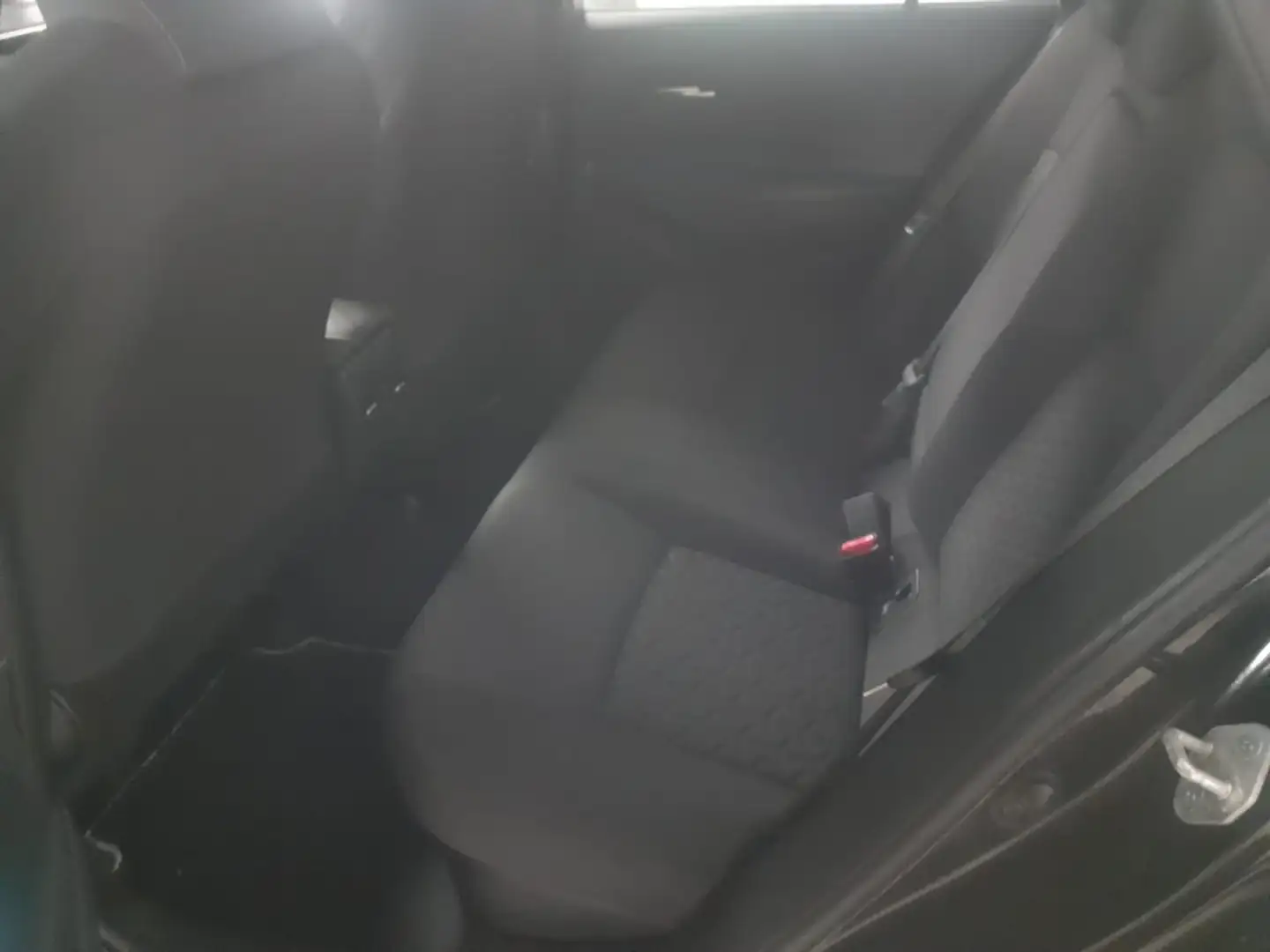 Toyota Corolla Touring Sports 125H Active Tech Schwarz - 2