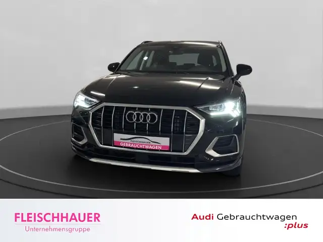 Audi Q3 view 2