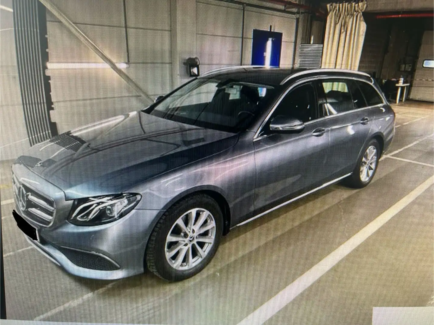 Mercedes-Benz E 200 d Avantgarde 1.HD/KAMERA/PDC/T.LEDER/NAVI Grau - 2