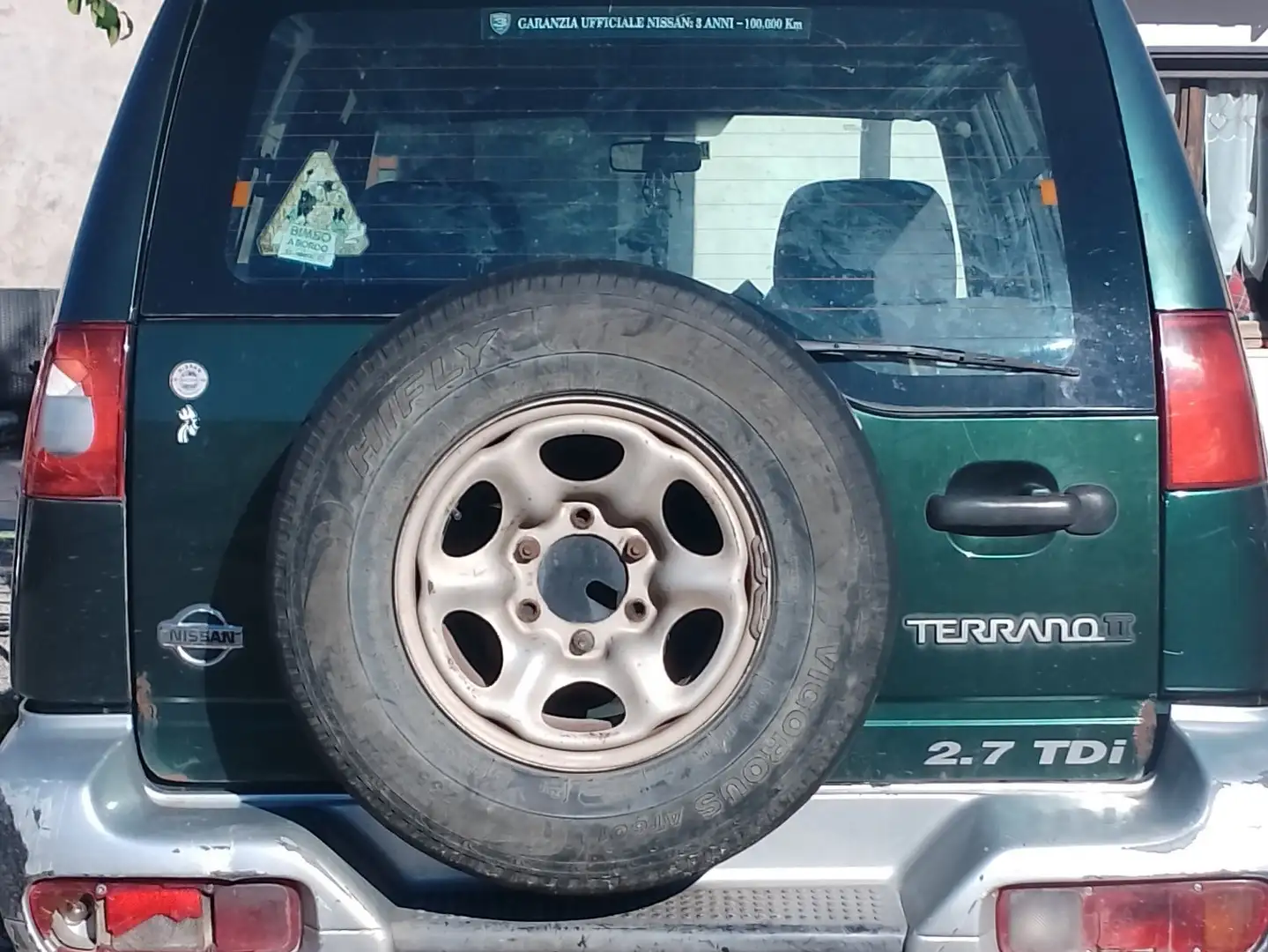 Nissan Terrano 5p 2.7 tdi SE - 2