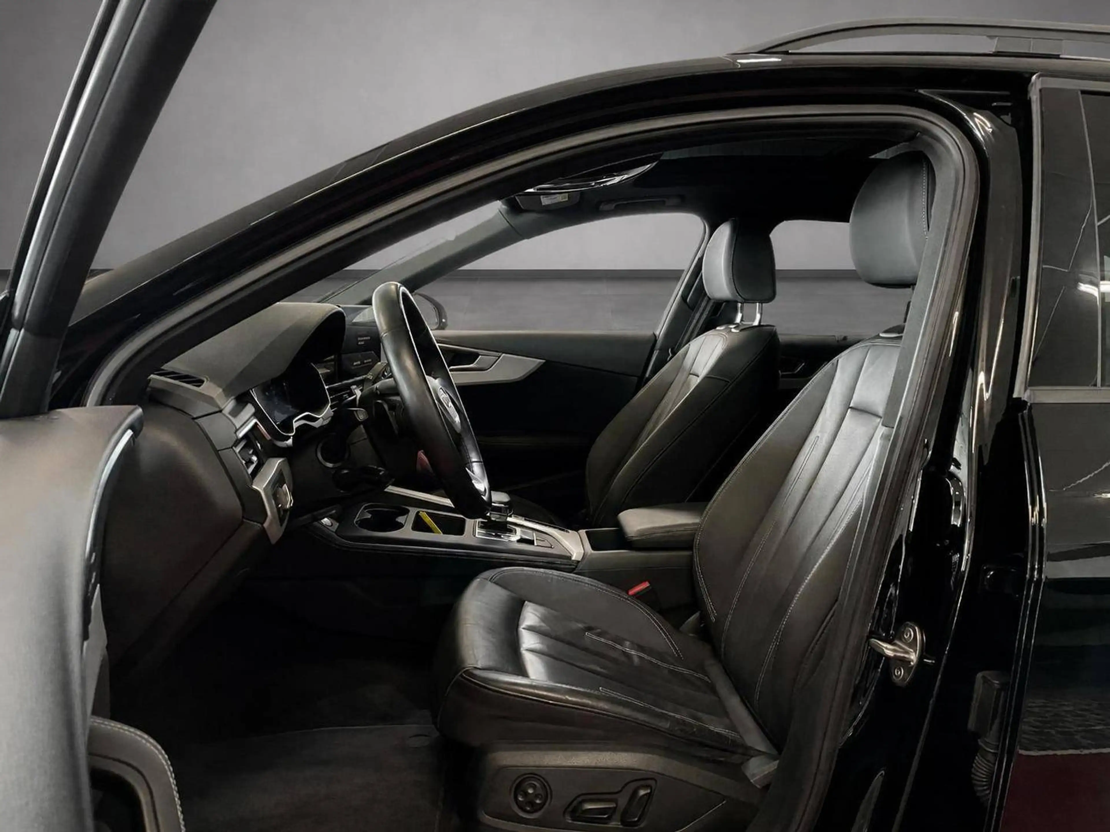 Audi A4 allroad 40 TDI/Pano/AHK/Kamera/LED/2.Hand — photo 9