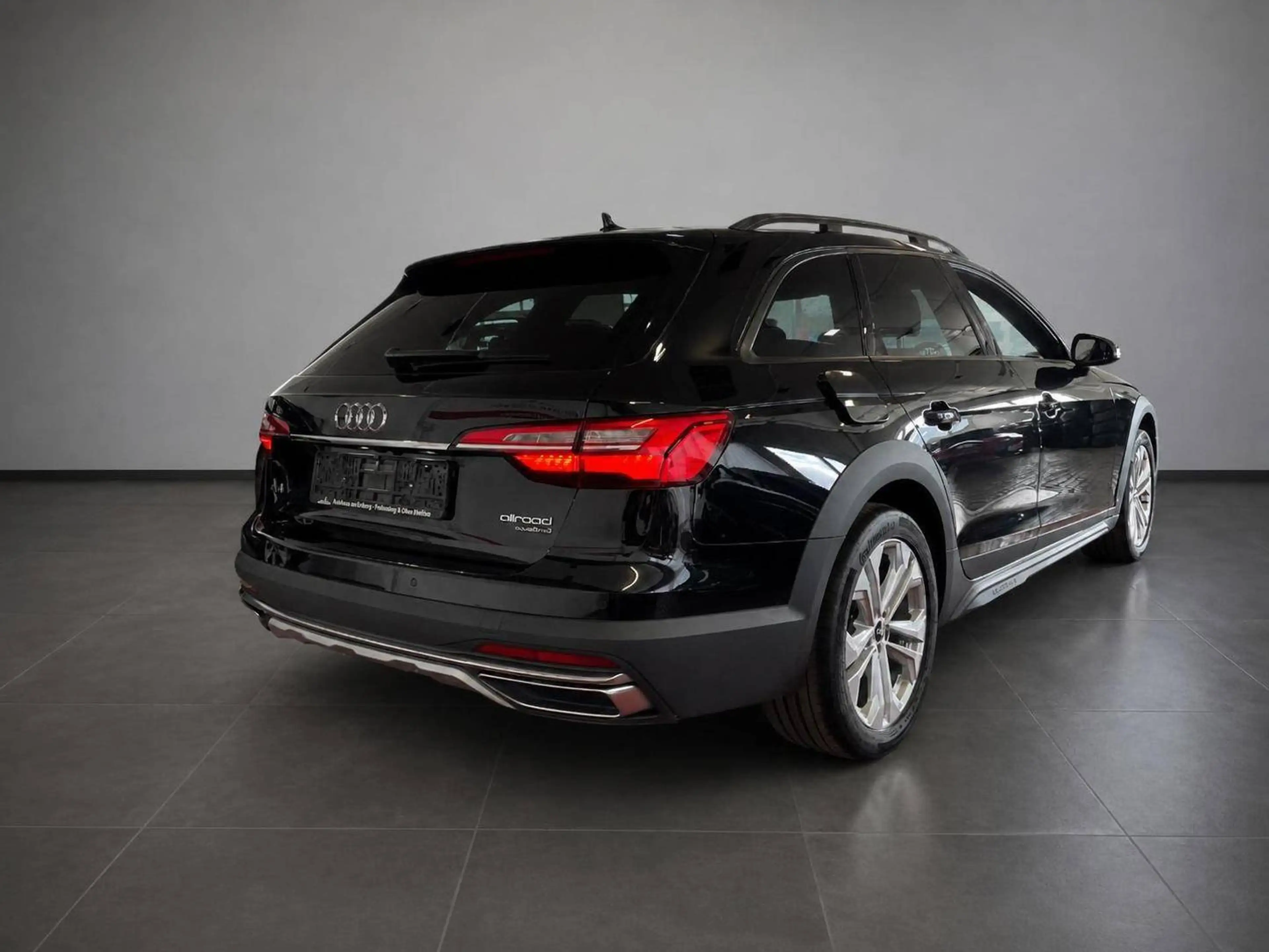 Audi A4 allroad 40 TDI/Pano/AHK/Kamera/LED/2.Hand — photo 7