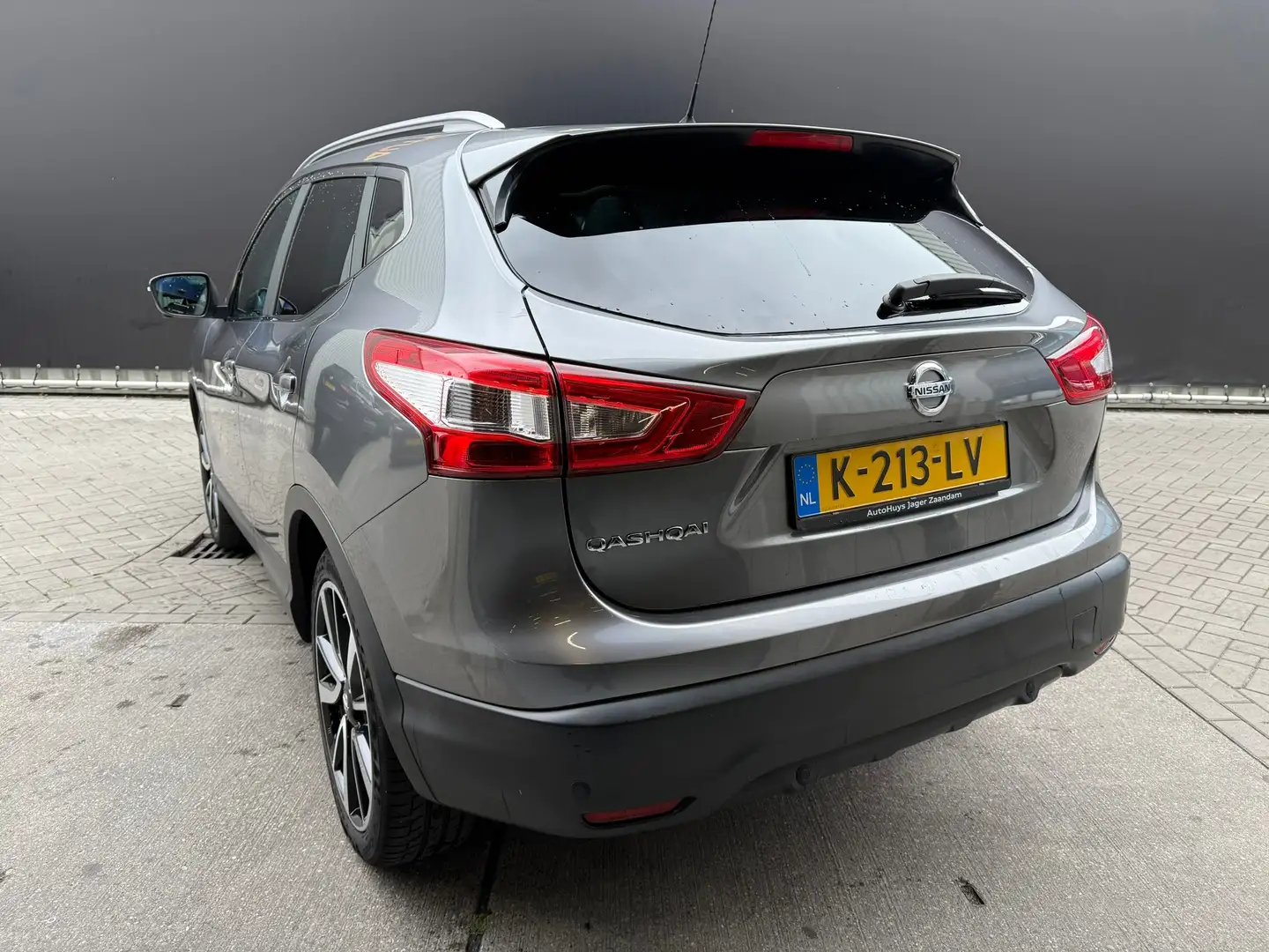 Nissan Qashqai 1.2 Premier Edition|Panoramadak Grijs - 2
