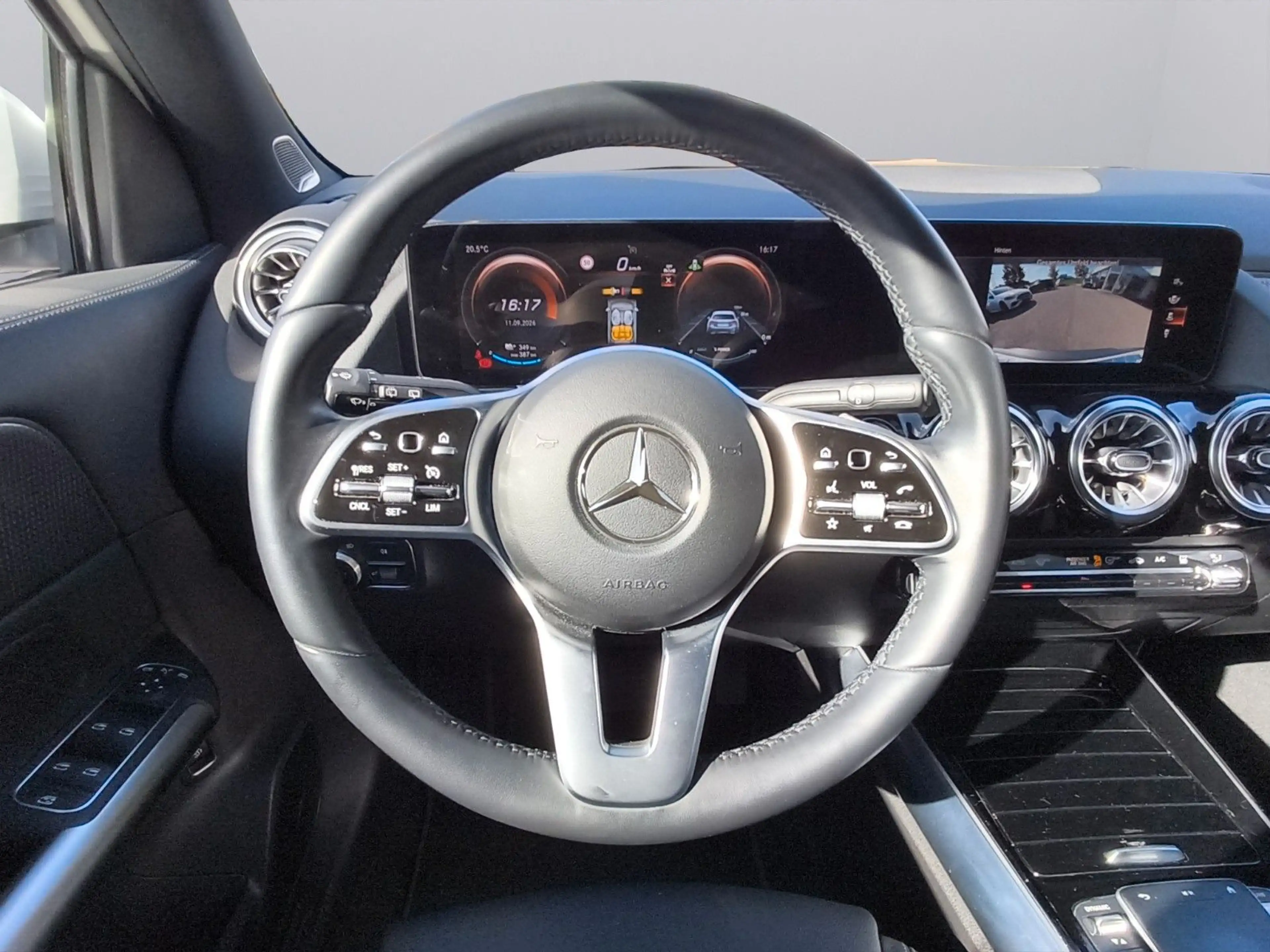 Mercedes-Benz EQA 250 *RFK *NAVI *LED-Scheinwerfer *SHZ — photo 15