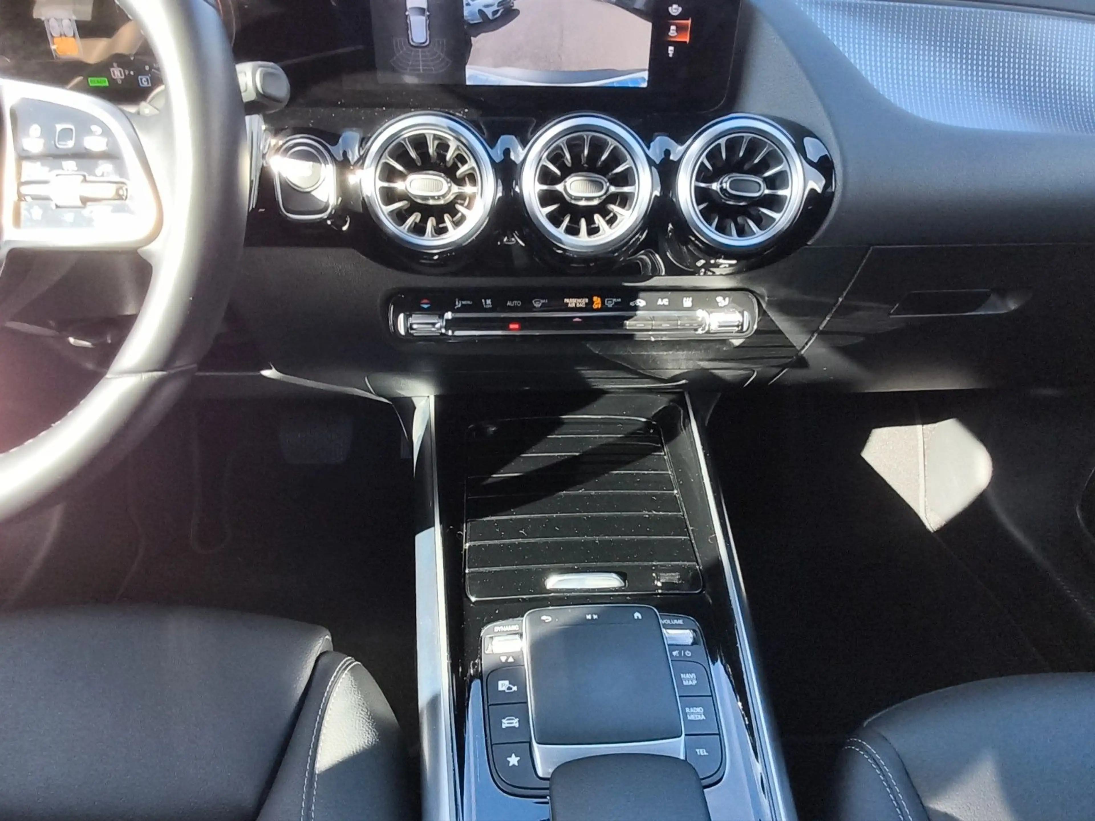 Mercedes-Benz EQA 250 *RFK *NAVI *LED-Scheinwerfer *SHZ — photo 13