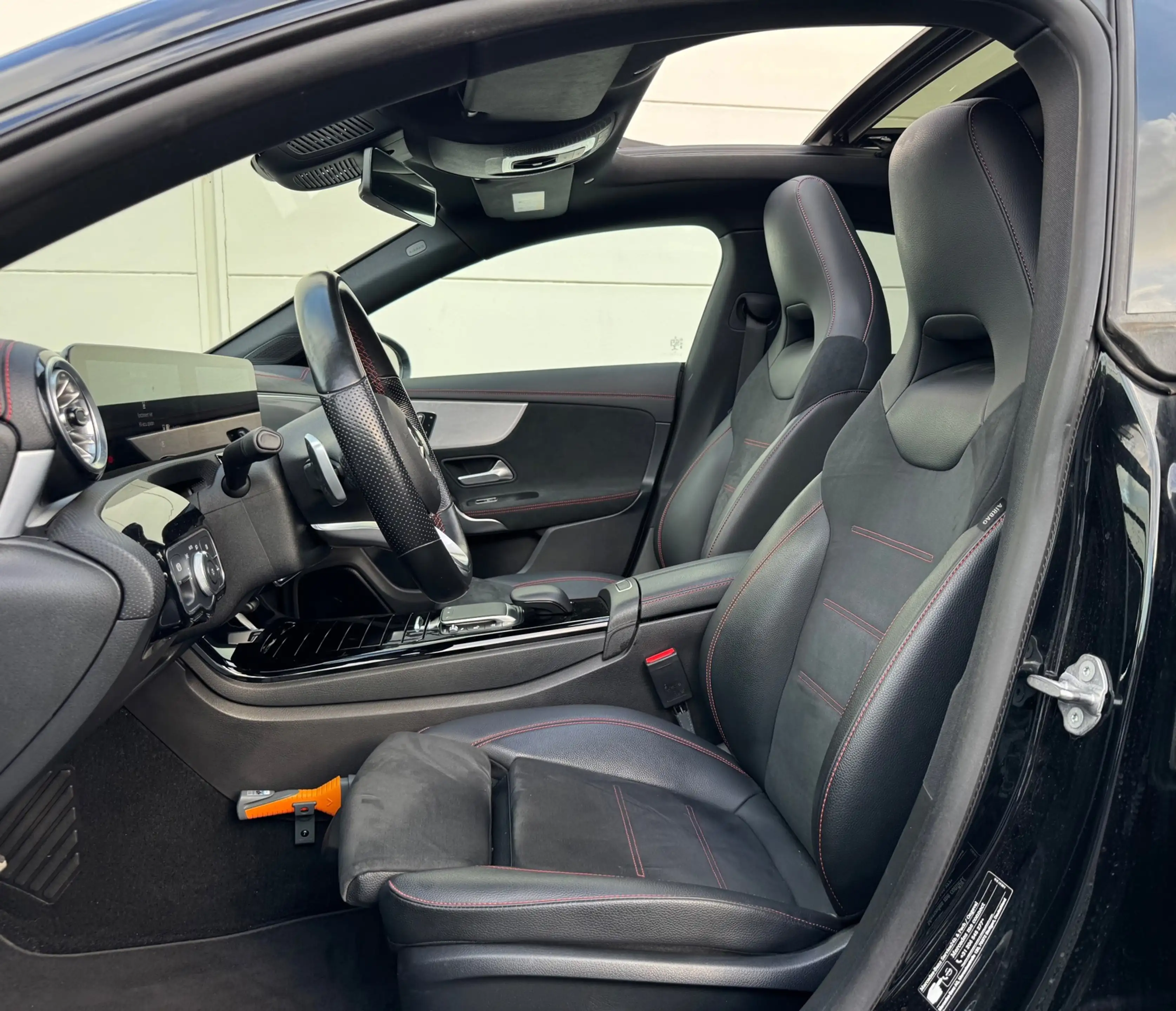 Mercedes-Benz CLA 250 e AMG Org NL Pano Memory seats Keyless entry Sfeer — photo 10