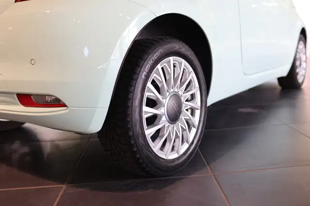 Fiat 500 view 7
