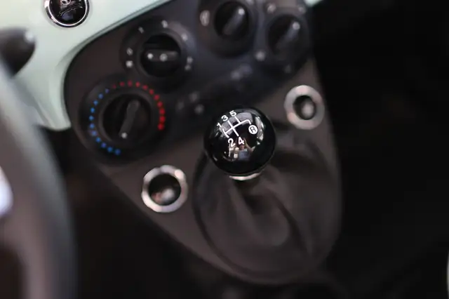 Fiat 500 view 14