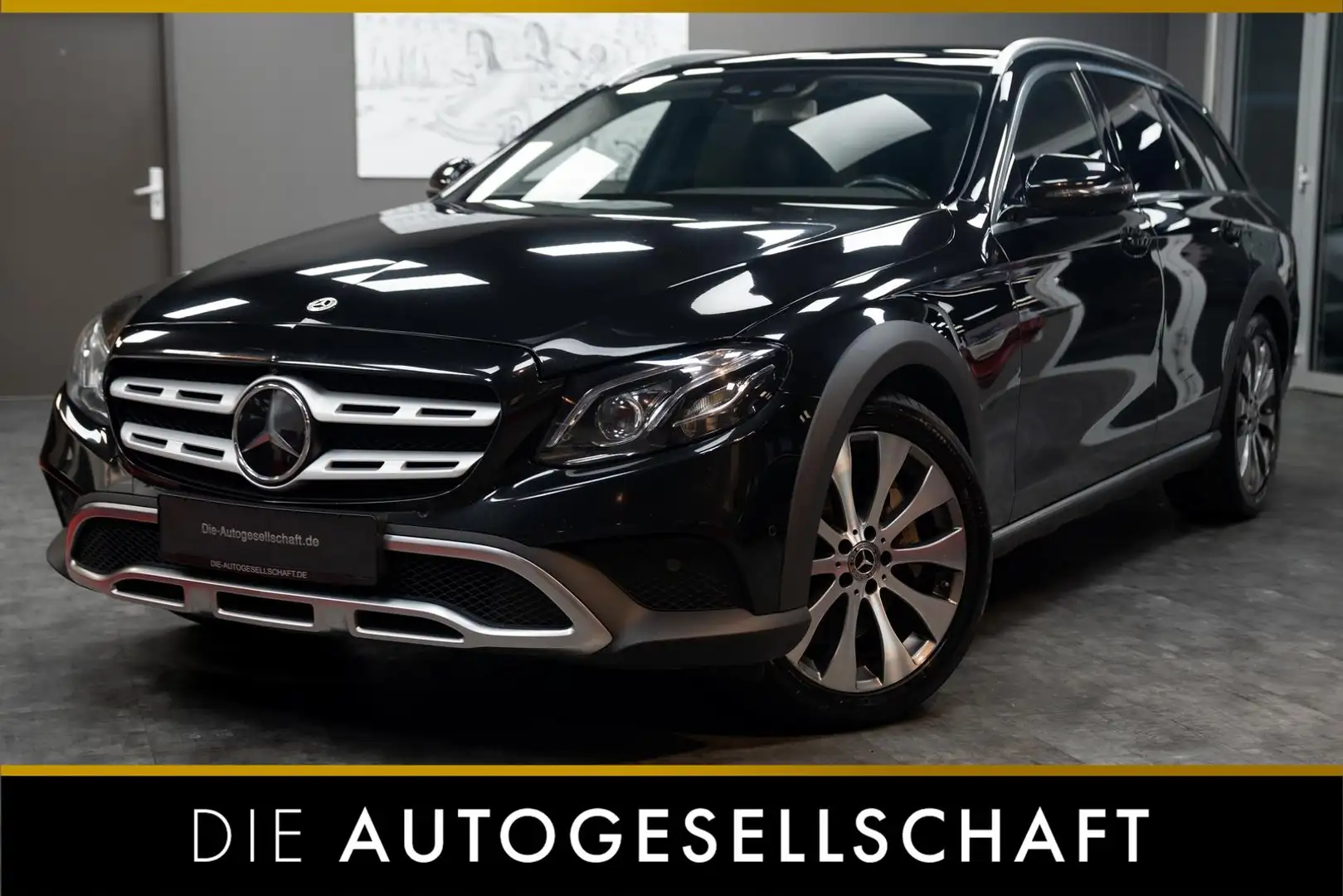 Mercedes-Benz E 400 d All-Terrain*LED*ACC*PANO*WIDESCREEN*AHK* Negro - 1
