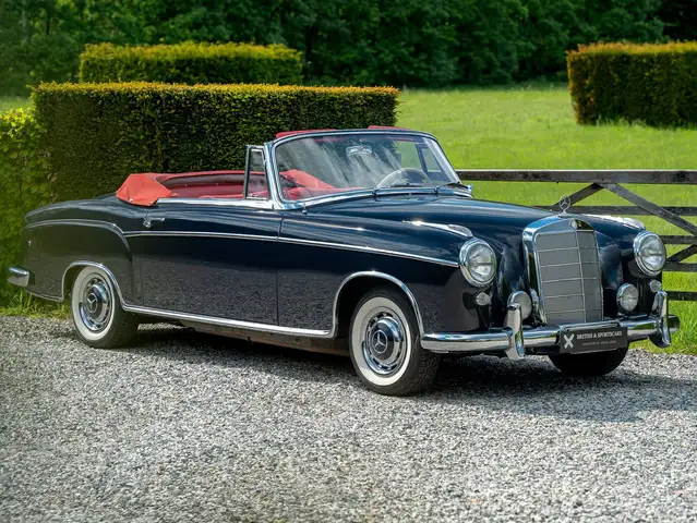 Mercedes-Benz 220 S Ponton Cabriolet