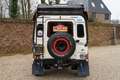 Land Rover Defender 110 TD4 (180 PK) Dakar-2018 Participant Dakar 2018 Wit - thumbnail 10
