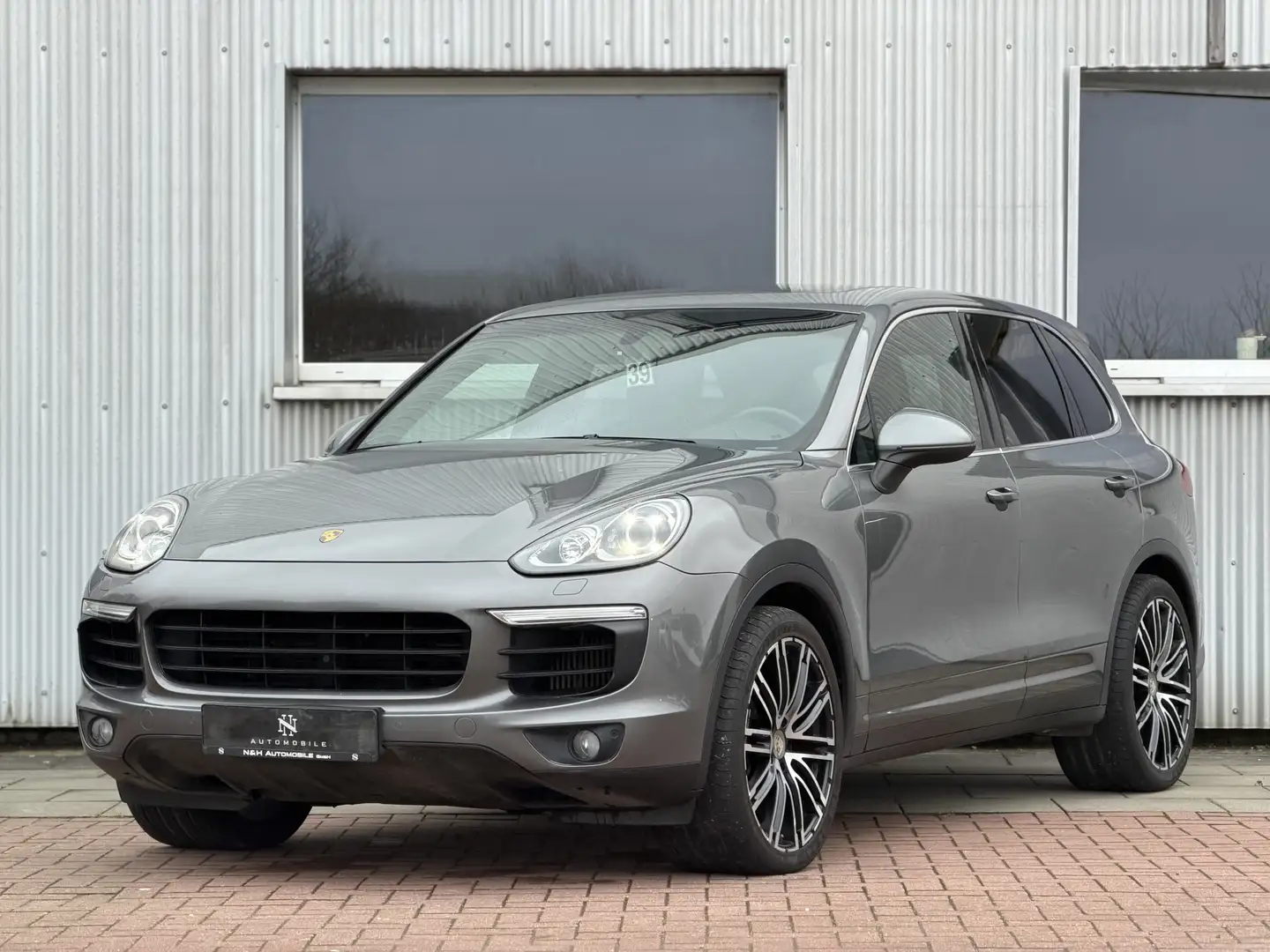 Porsche Cayenne Diesel Pano*PASM*PDLS*14W*Luft*Bi-Xenon Grau - 2