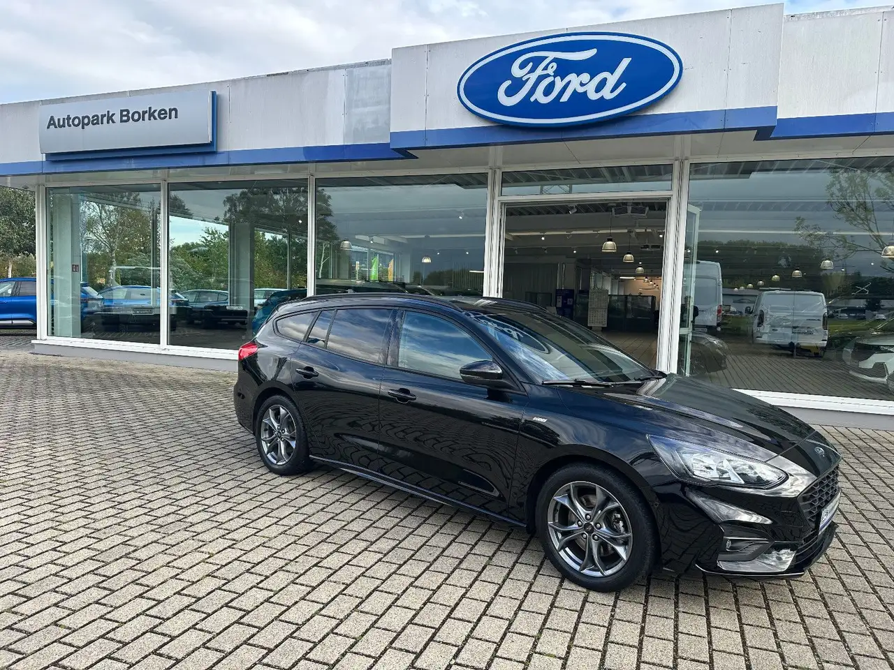 Ford Focus Turnier ST-Line Winter-Pak KAMERA, миниатюра 3