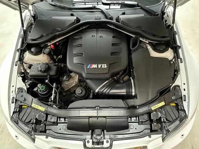 BMW M3 E93 DKG V8. M-Perfomance ESD - Sammlerzustand - Ansicht 9