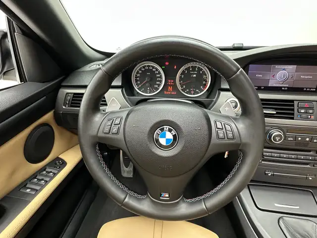 BMW M3 E93 DKG V8. M-Perfomance ESD - Sammlerzustand - Ansicht 35