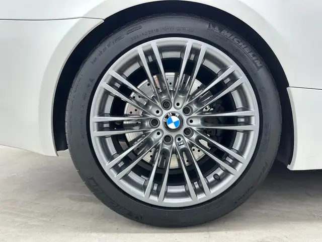 BMW M3 E93 DKG V8. M-Perfomance ESD - Sammlerzustand - Ansicht 14