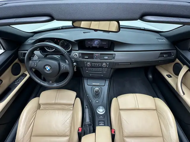 BMW M3 E93 DKG V8. M-Perfomance ESD - Sammlerzustand - Ansicht 30