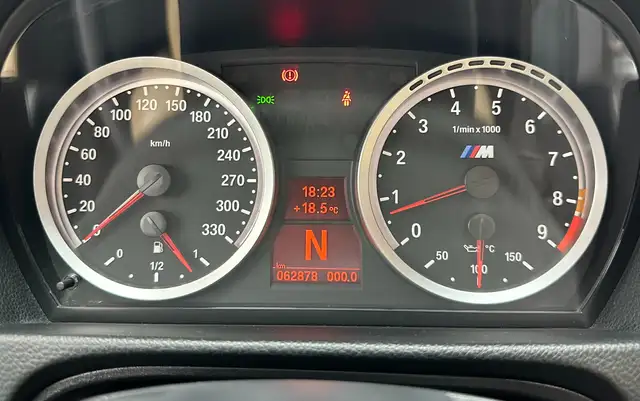 BMW M3 E93 DKG V8. M-Perfomance ESD - Sammlerzustand - Ansicht 37
