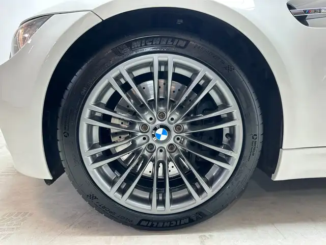 BMW M3 E93 DKG V8. M-Perfomance ESD - Sammlerzustand - Ansicht 11