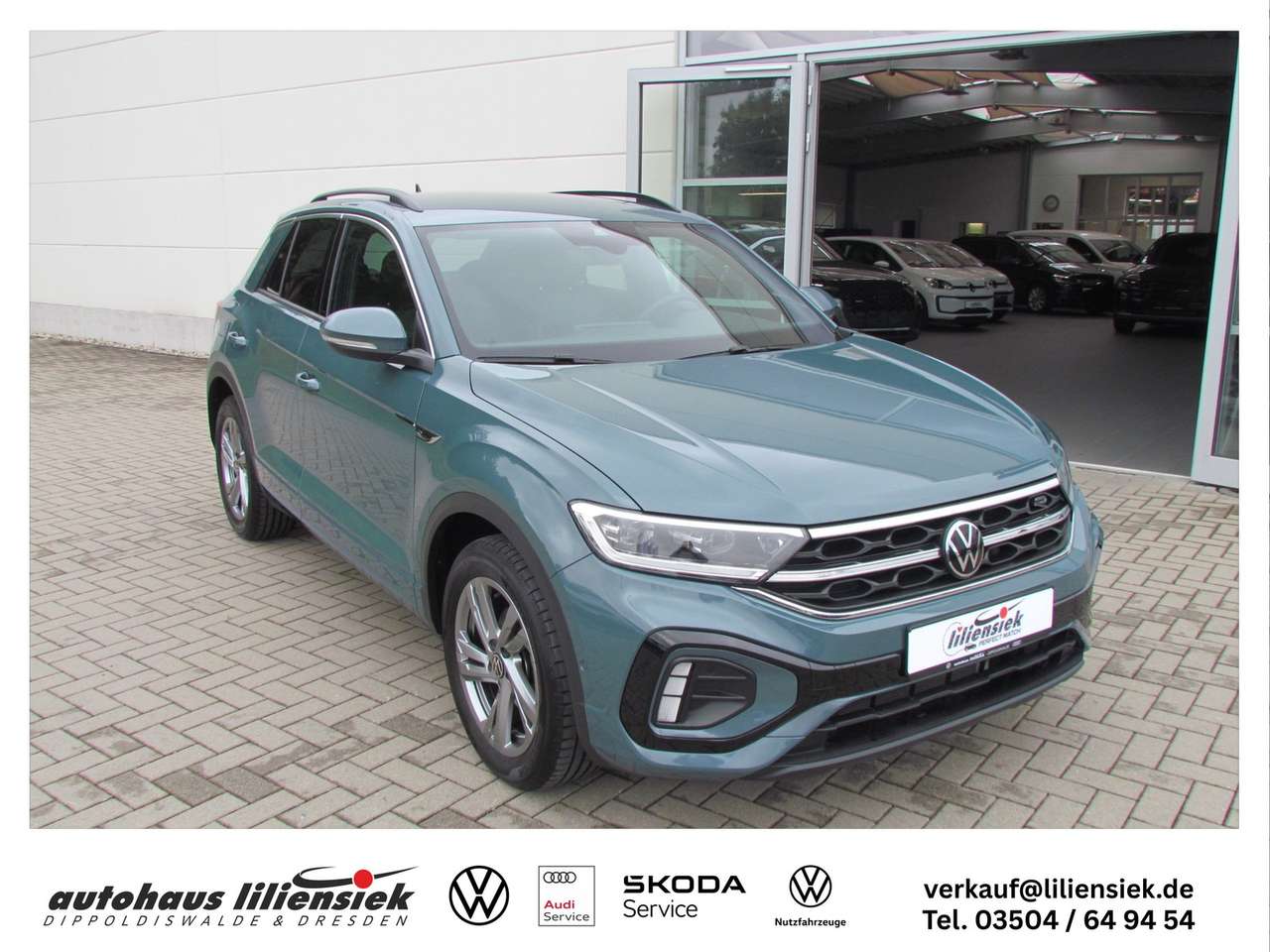 Volkswagen T-Roc 2023 — 1.0 TSI R-Line LED/NAVI/DAB