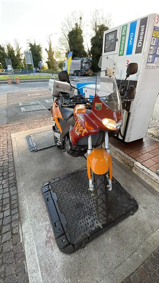Aprilia Pegaso 650