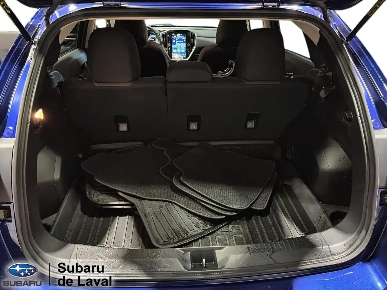 Subaru Impreza photo Subaru Impreza