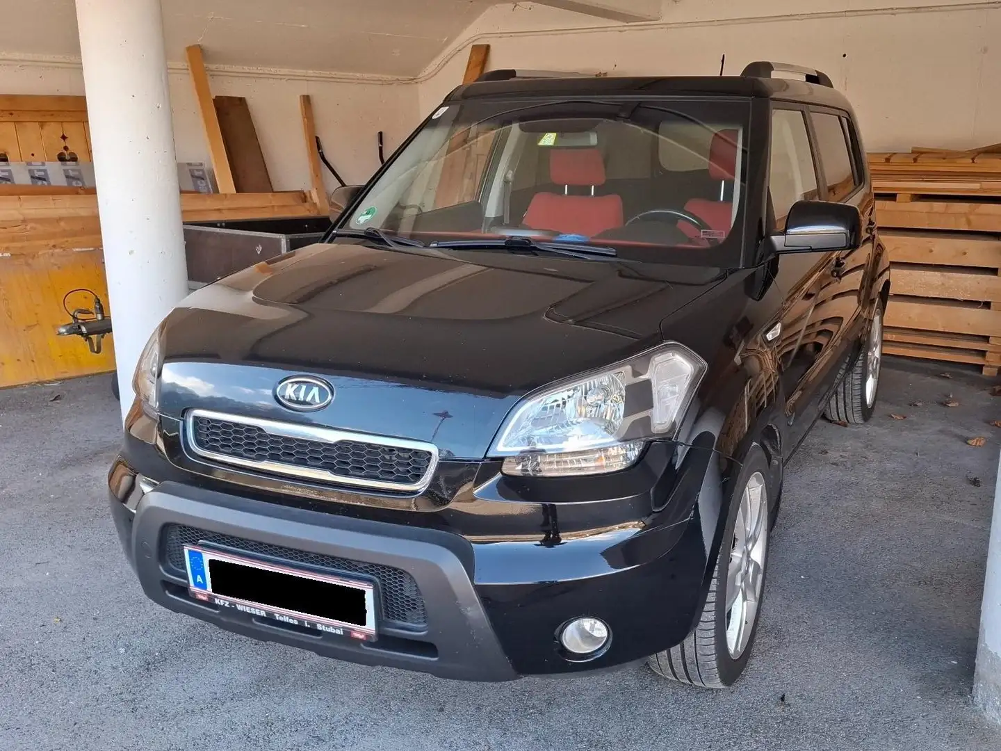 Kia Soul CRDi 1.6 Schwarz - 1