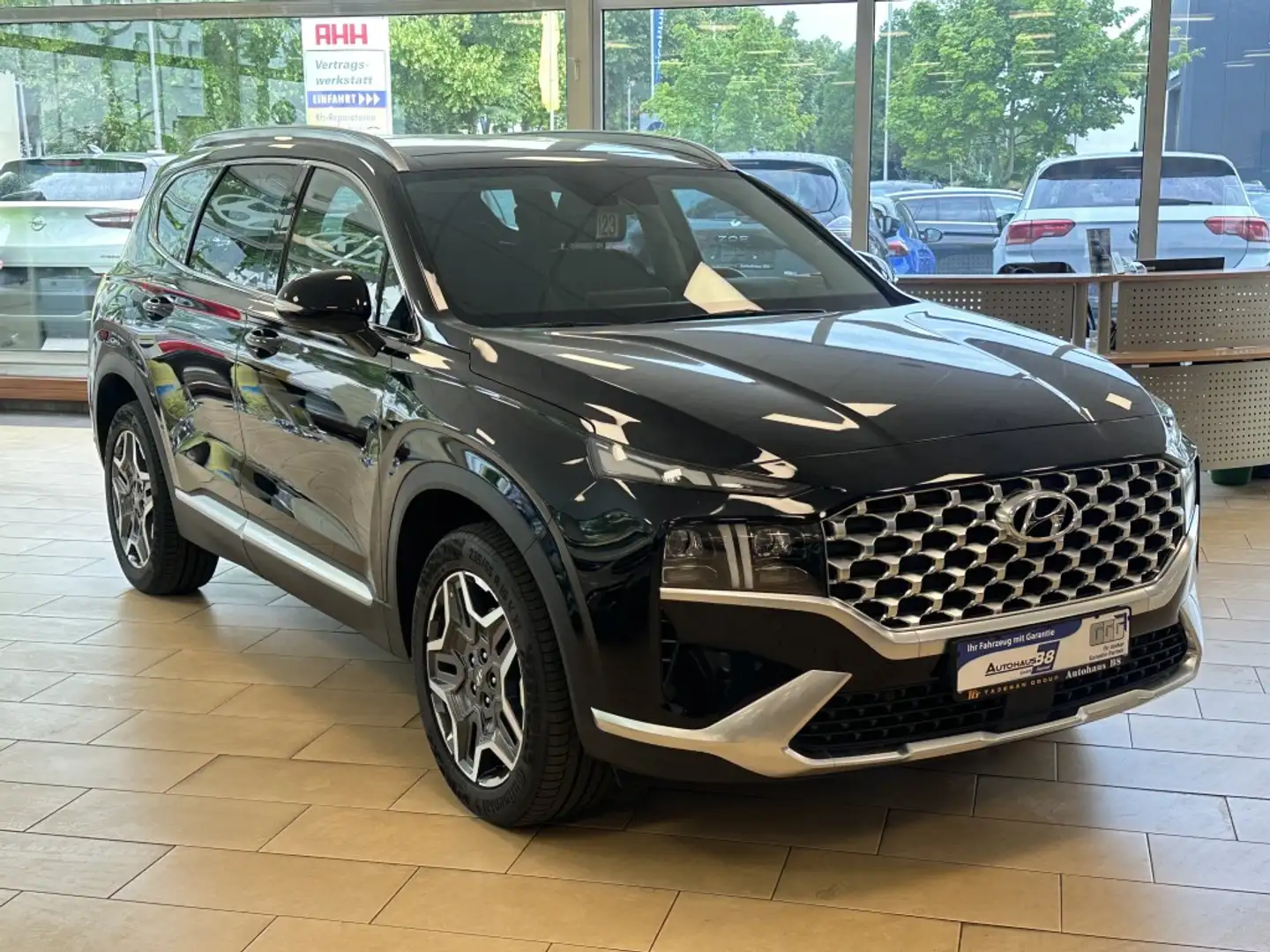 Hyundai SANTA FE Plug-In*4WD*ACC*Pano*KRELL*DAB*CarPlay Schwarz - 1