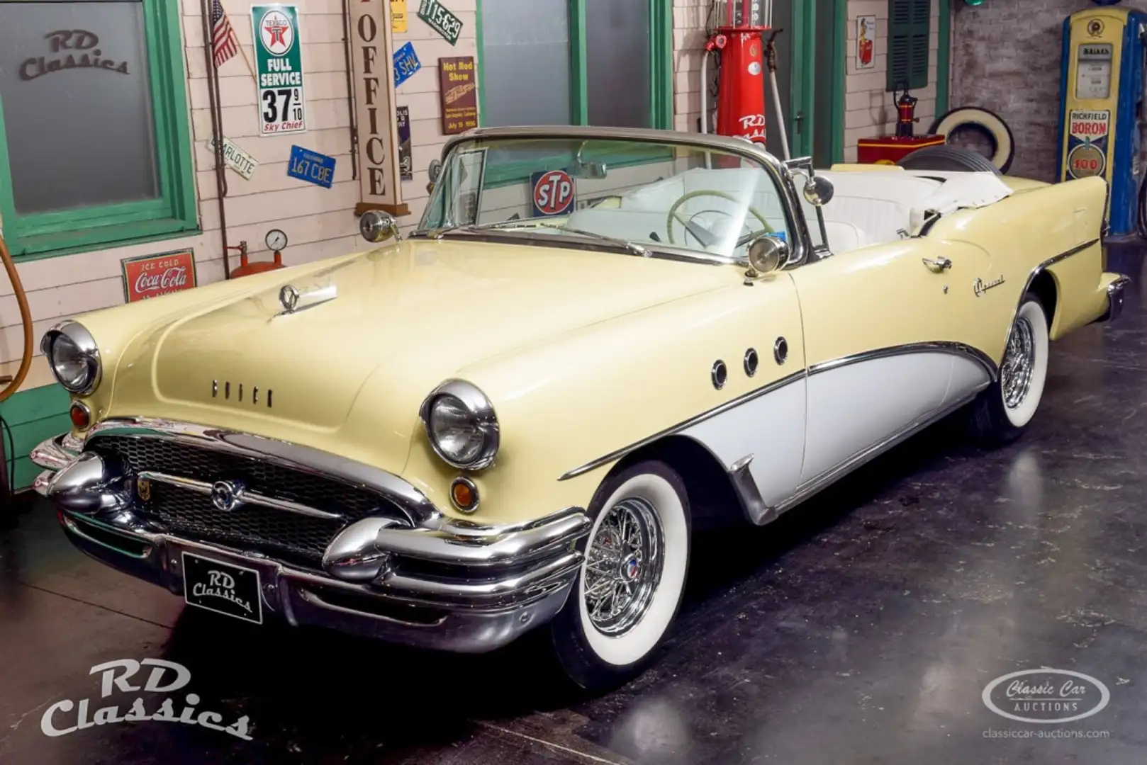 Buick SPECIAL 4.3 V8  - ONLINE AUCTION Yellow - 2