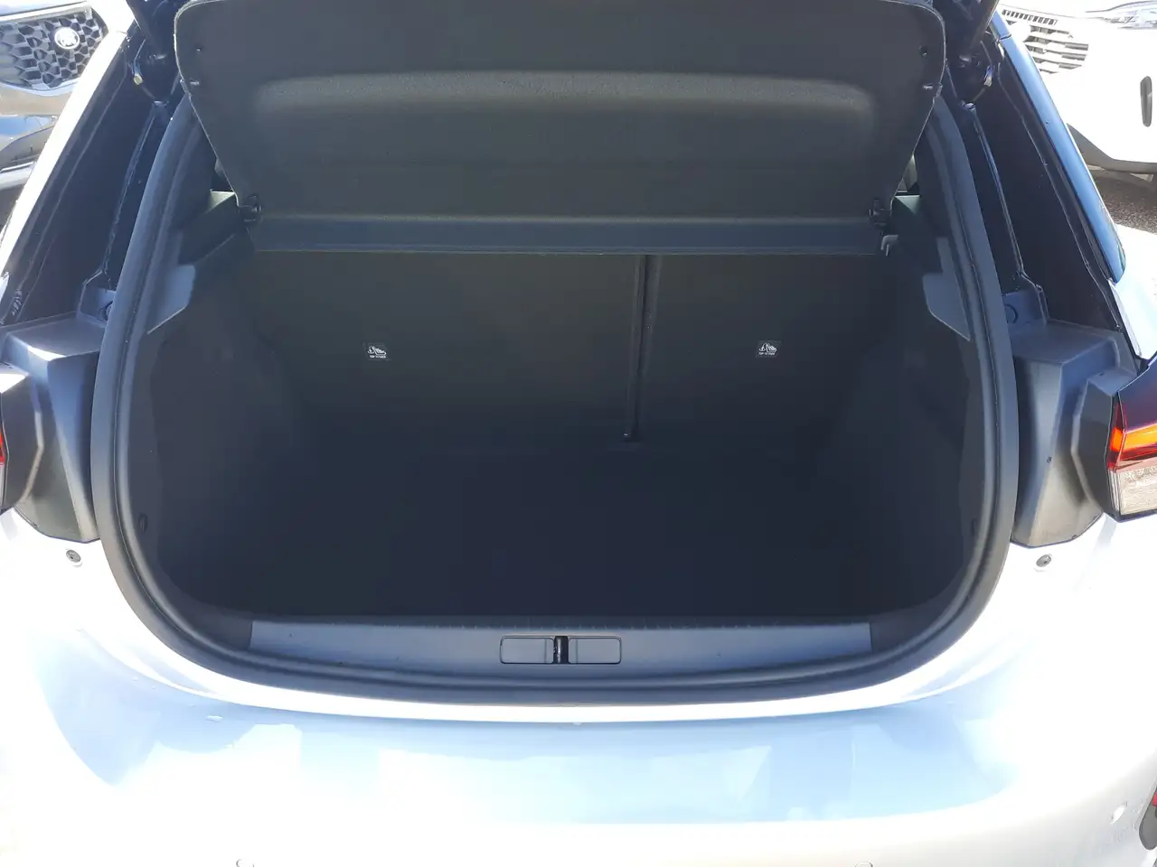 Opel Corsa F 1.2 Turbo GS LED Kamera PDC 9