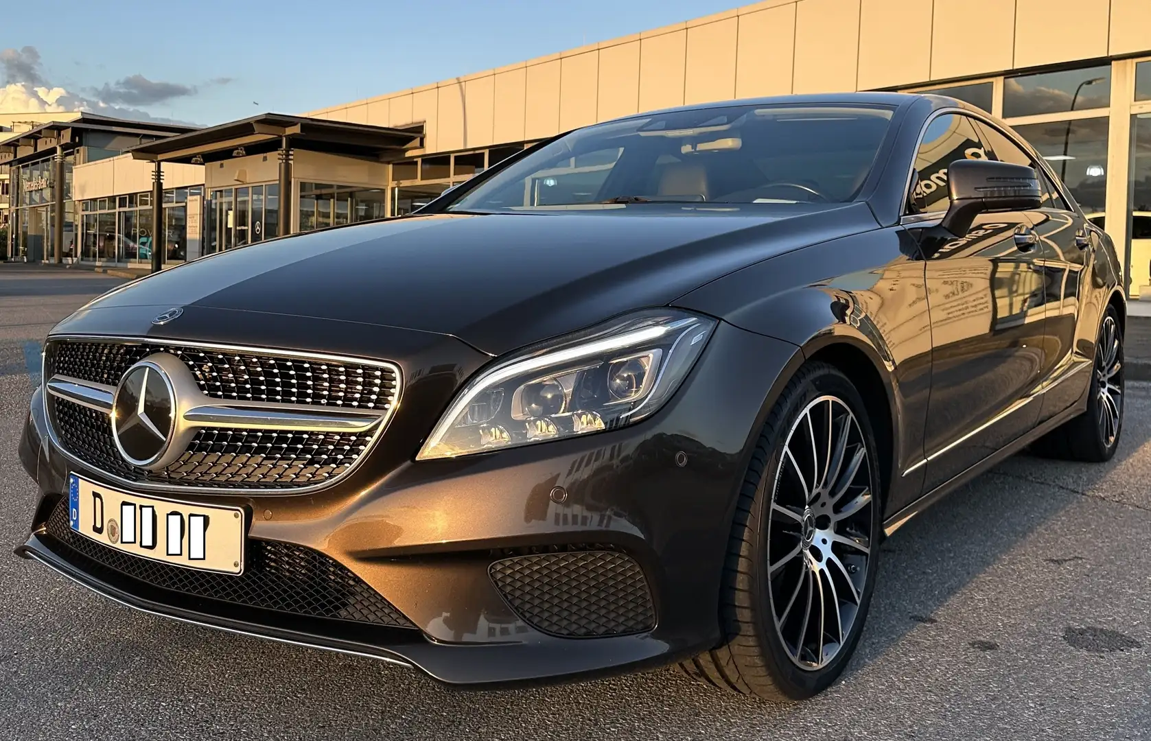 Mercedes-Benz CLS 350 CLS 350 (BlueTEC) d 9G-TRONIC Brun - 2