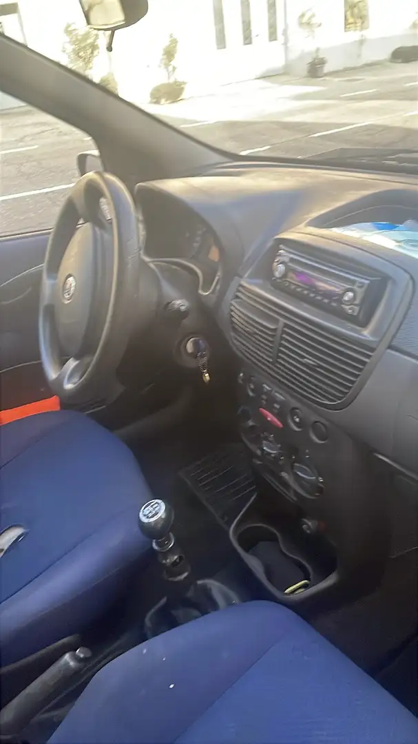Fiat Punto 5p 1.2 Actual - 1