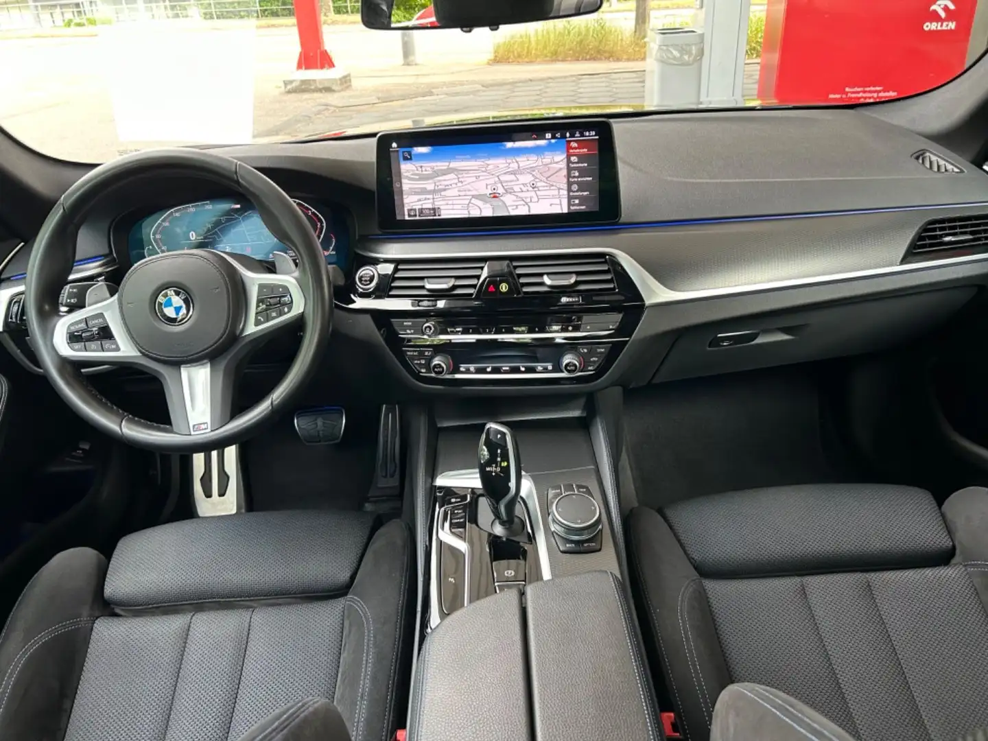BMW 530 d M Sport Kamera Ahk.Alcantara,Navi Professi Negro - 2