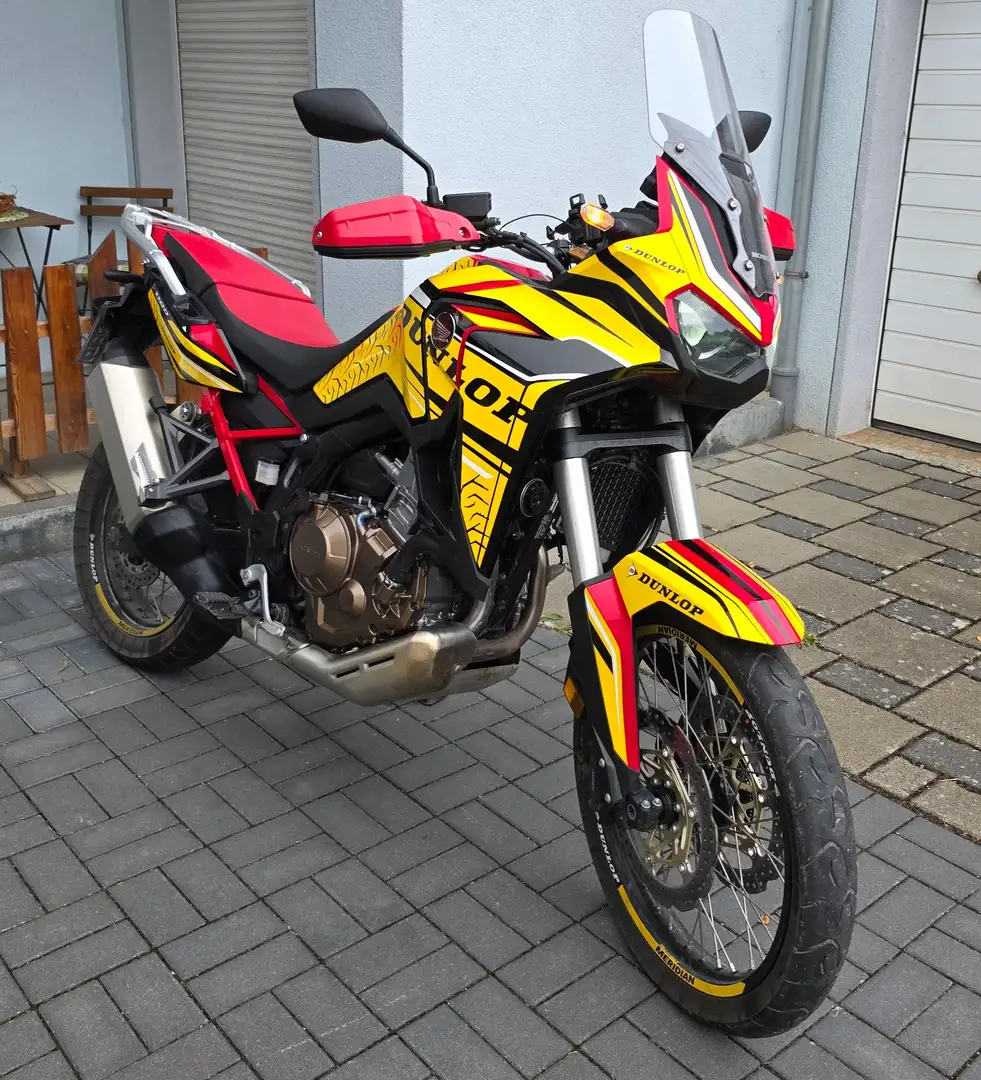 Honda CRF 1100 Yellow - 1