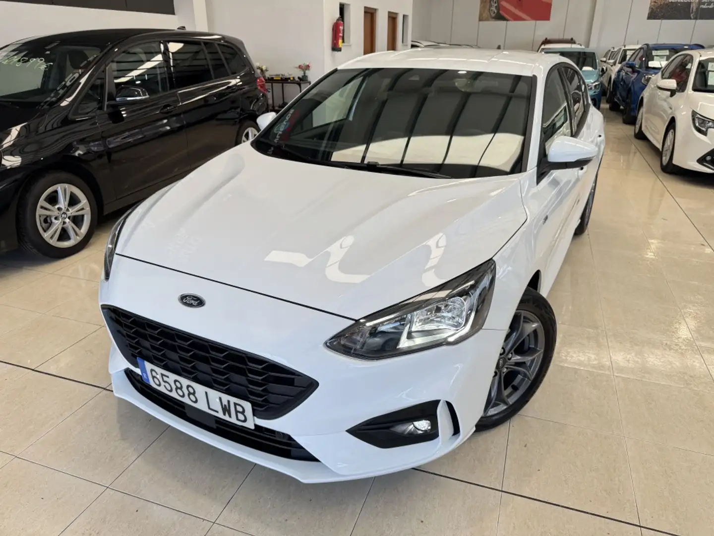 Ford Focus 1.0 Ecoboost MHEV ST Line 125 Blanc - 1