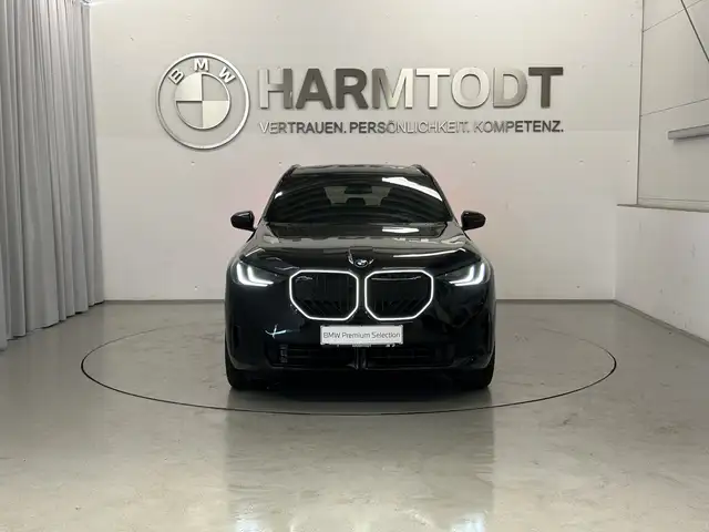 BMW X3 view 7