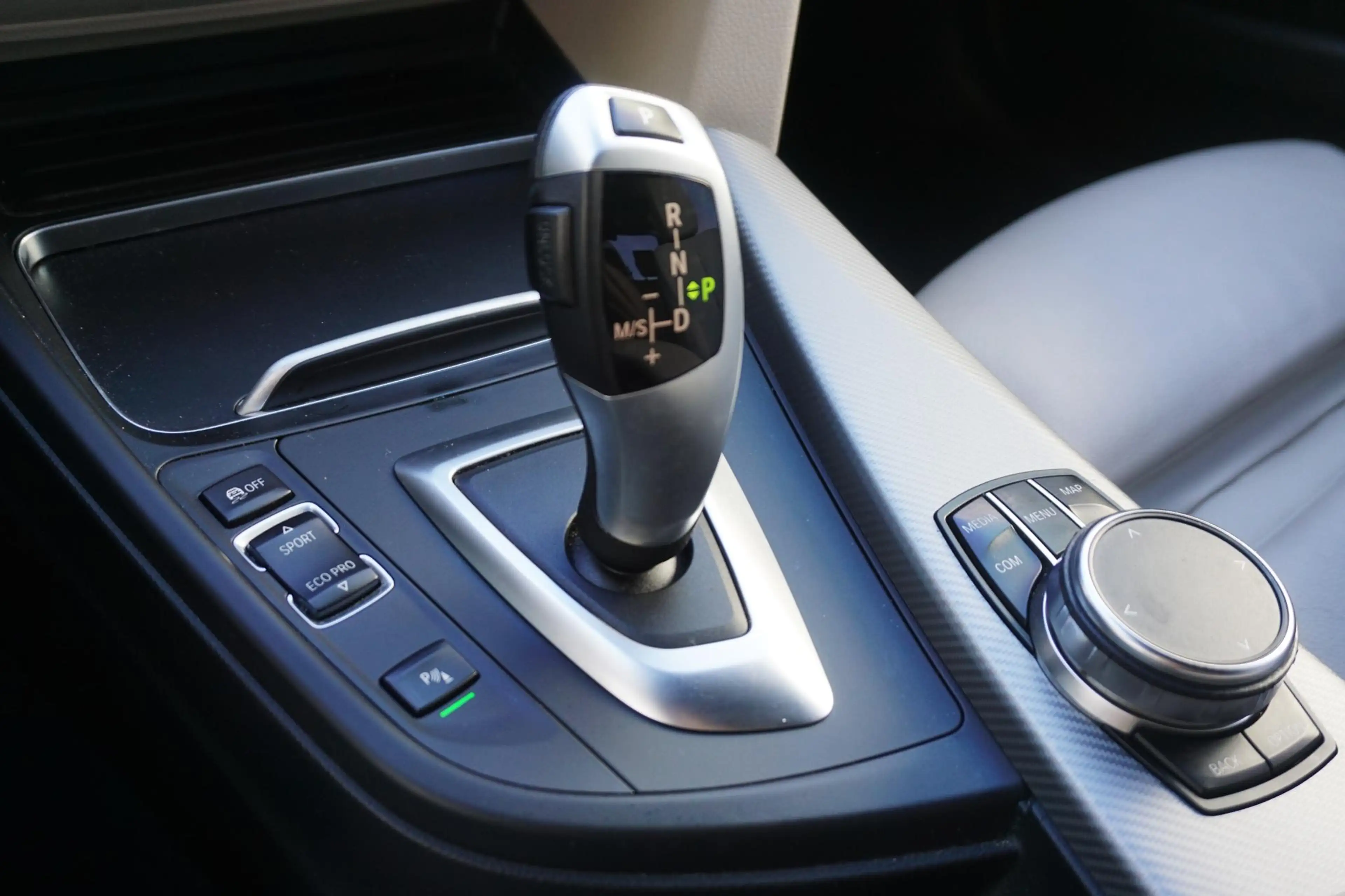 BMW 318 3-serie 318i Edition M Sport Shadow Executive/19 I — photo 31