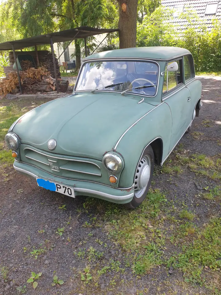 Trabant AWZ P 70, foto 3
