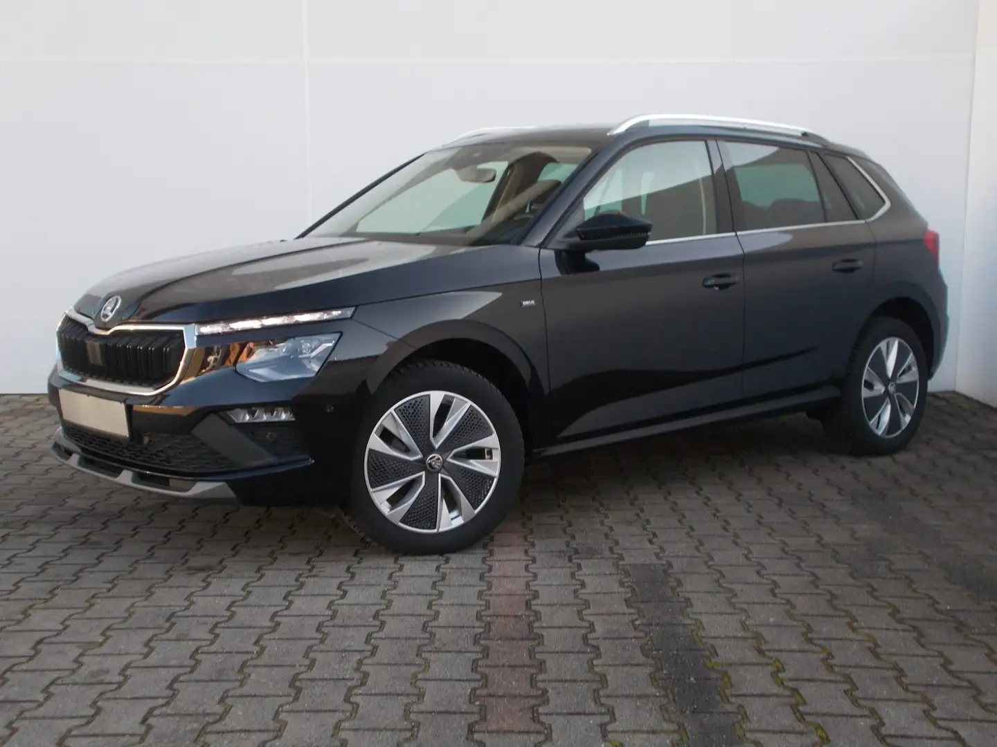 Skoda Kamiq Drive *DSG* ACC * LED * Kamera * AHK  !!! Schwarz - 2