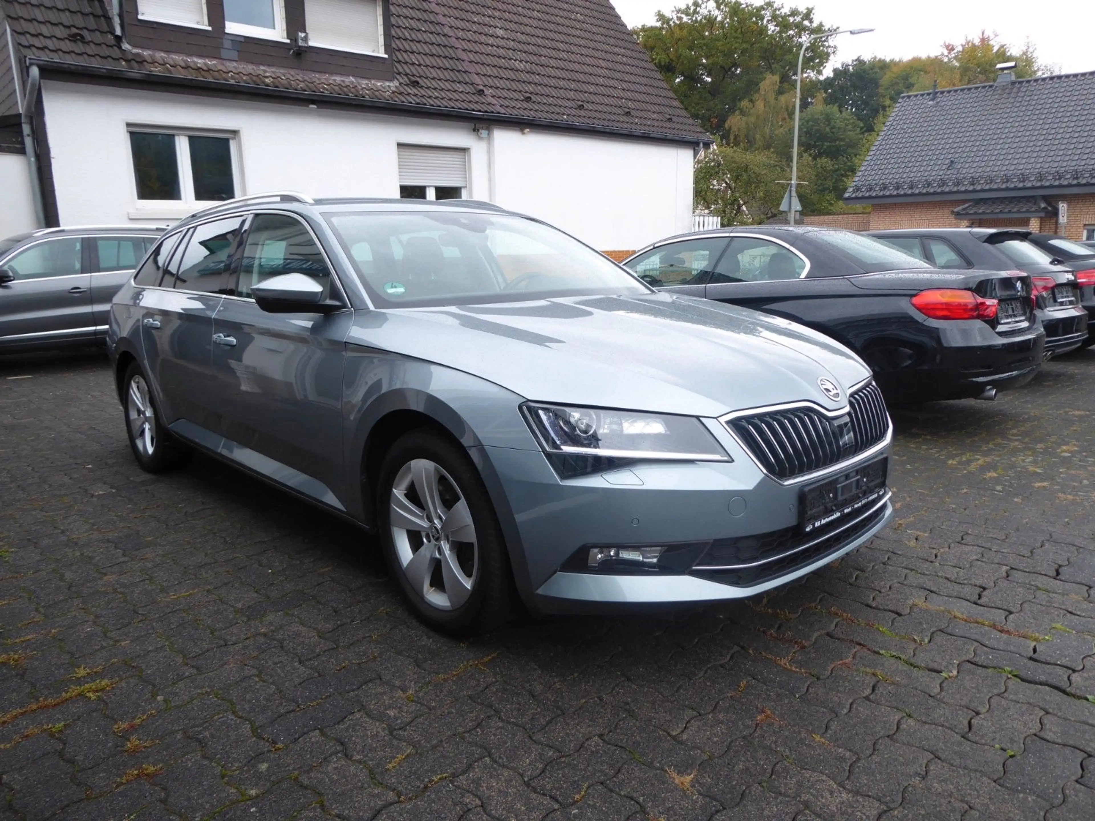 Skoda Superb Combi Style 2,0 TDI — photo 2