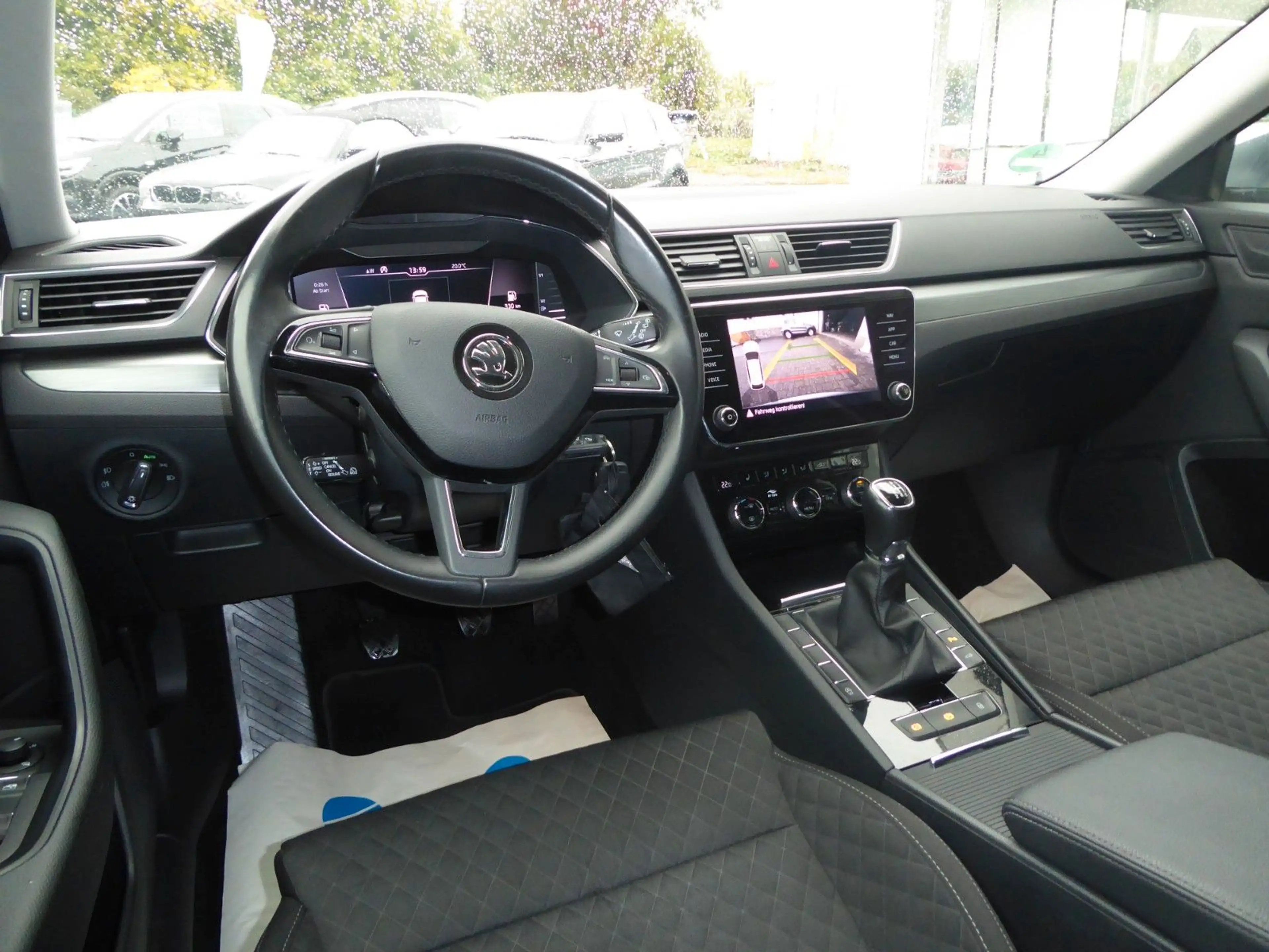 Skoda Superb Combi Style 2,0 TDI — photo 8