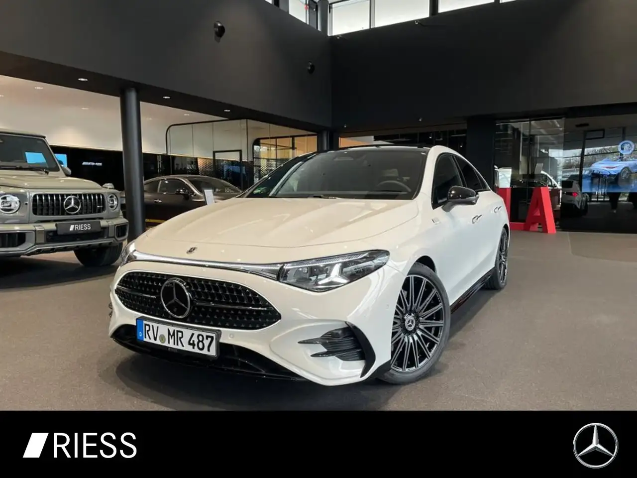 Mercedes-Benz CLA 200