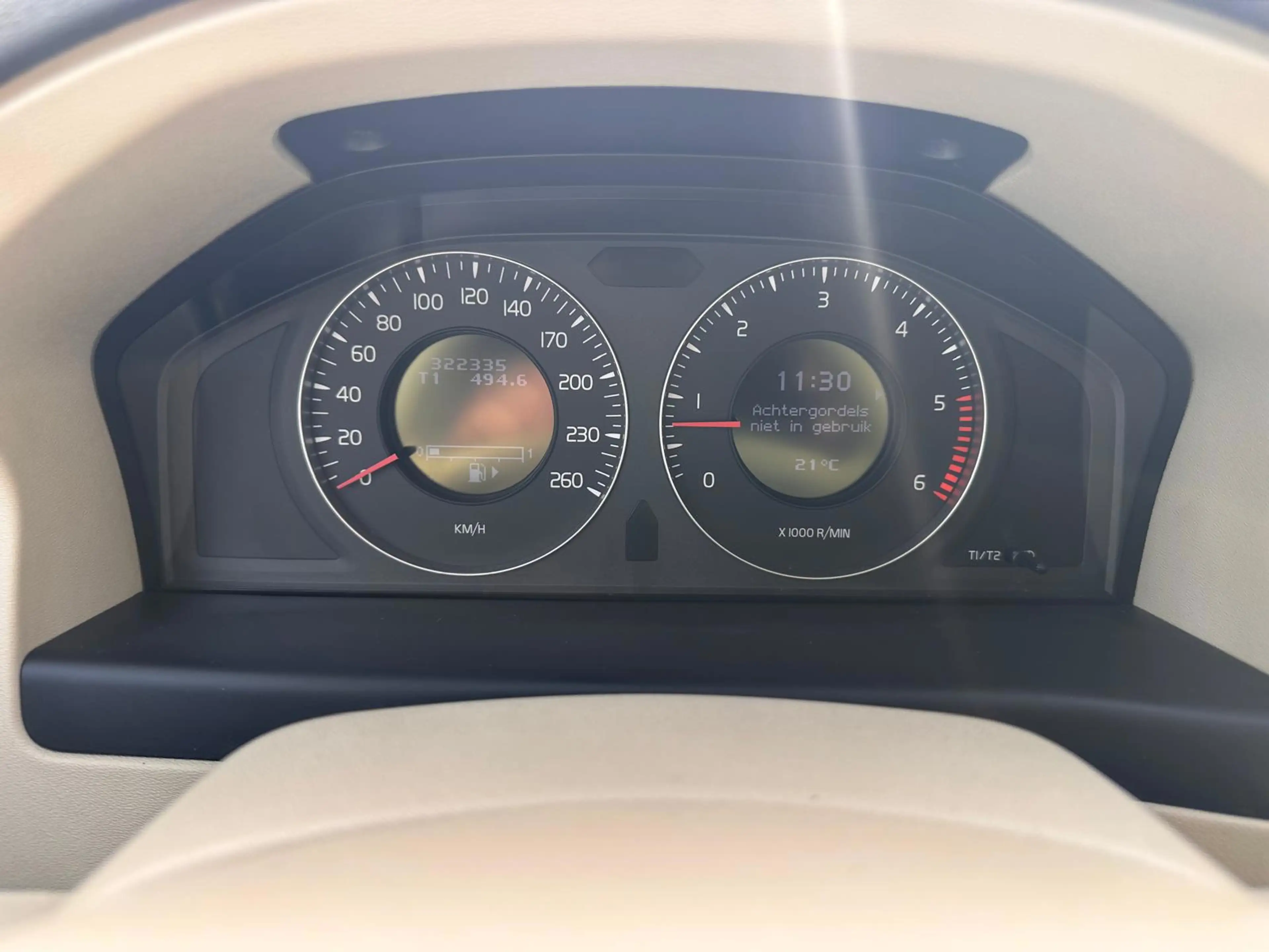 Volvo XC70 2.4 D5 Momentum — photo 8