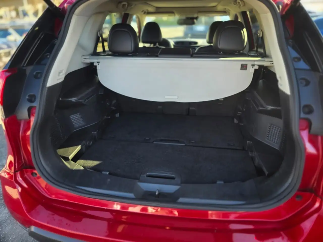 Nissan Rogue снимка Nissan Rogue