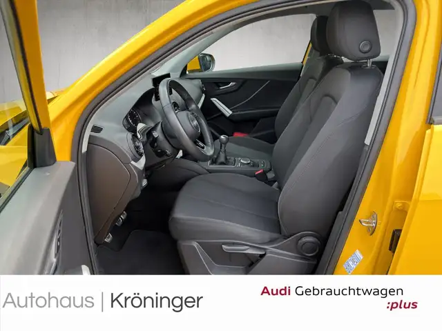 Audi Q2 view 7