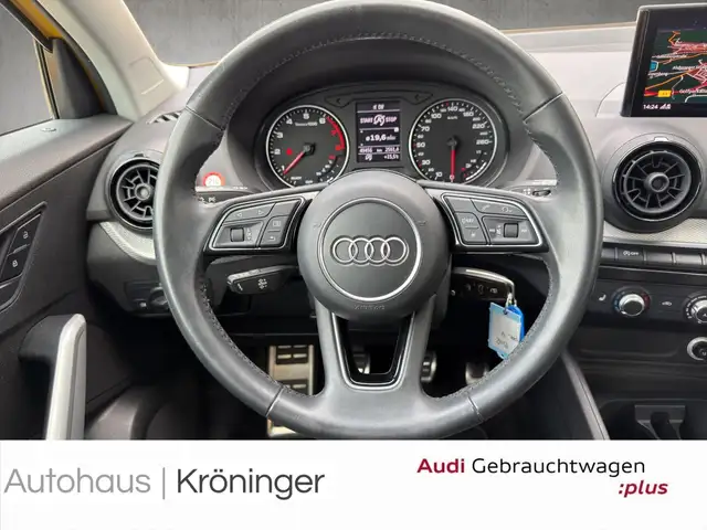 Audi Q2 view 11
