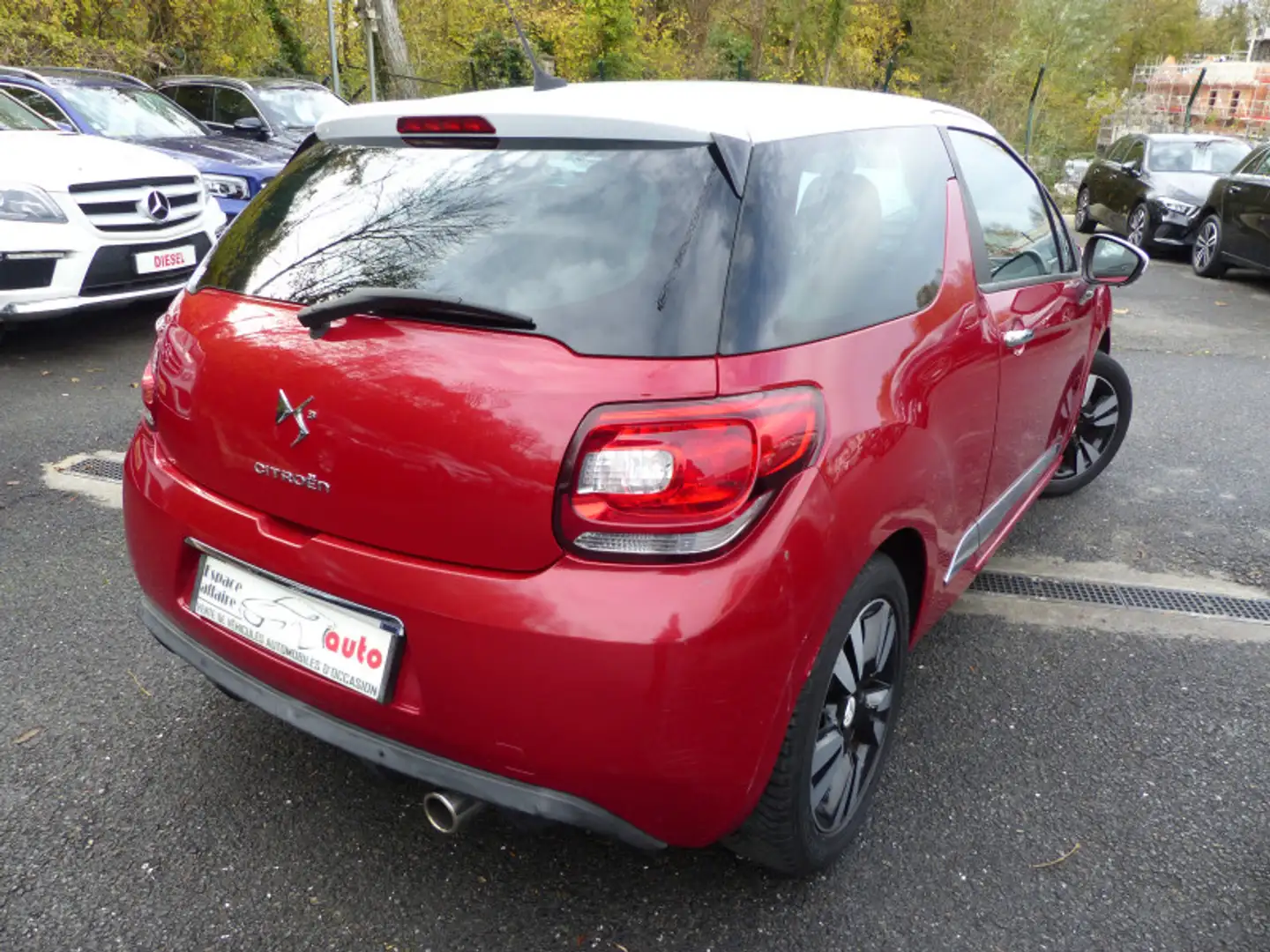 Citroen DS3 1.6 VTI SO CHIC Rouge - 2