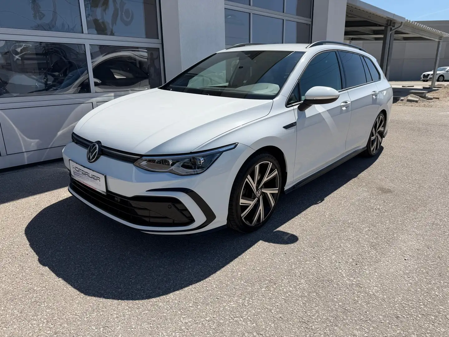 Volkswagen Golf Variant R-Line TDI DSG Weiß - 1