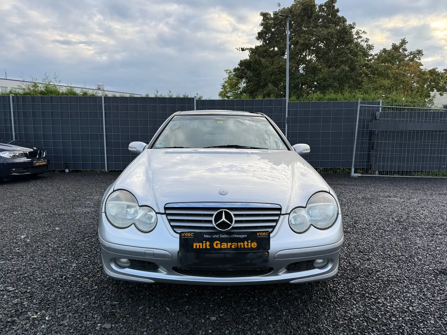 Mercedes-Benz C 200 C-Klasse Kompressor Sportcoupe Argent - 2